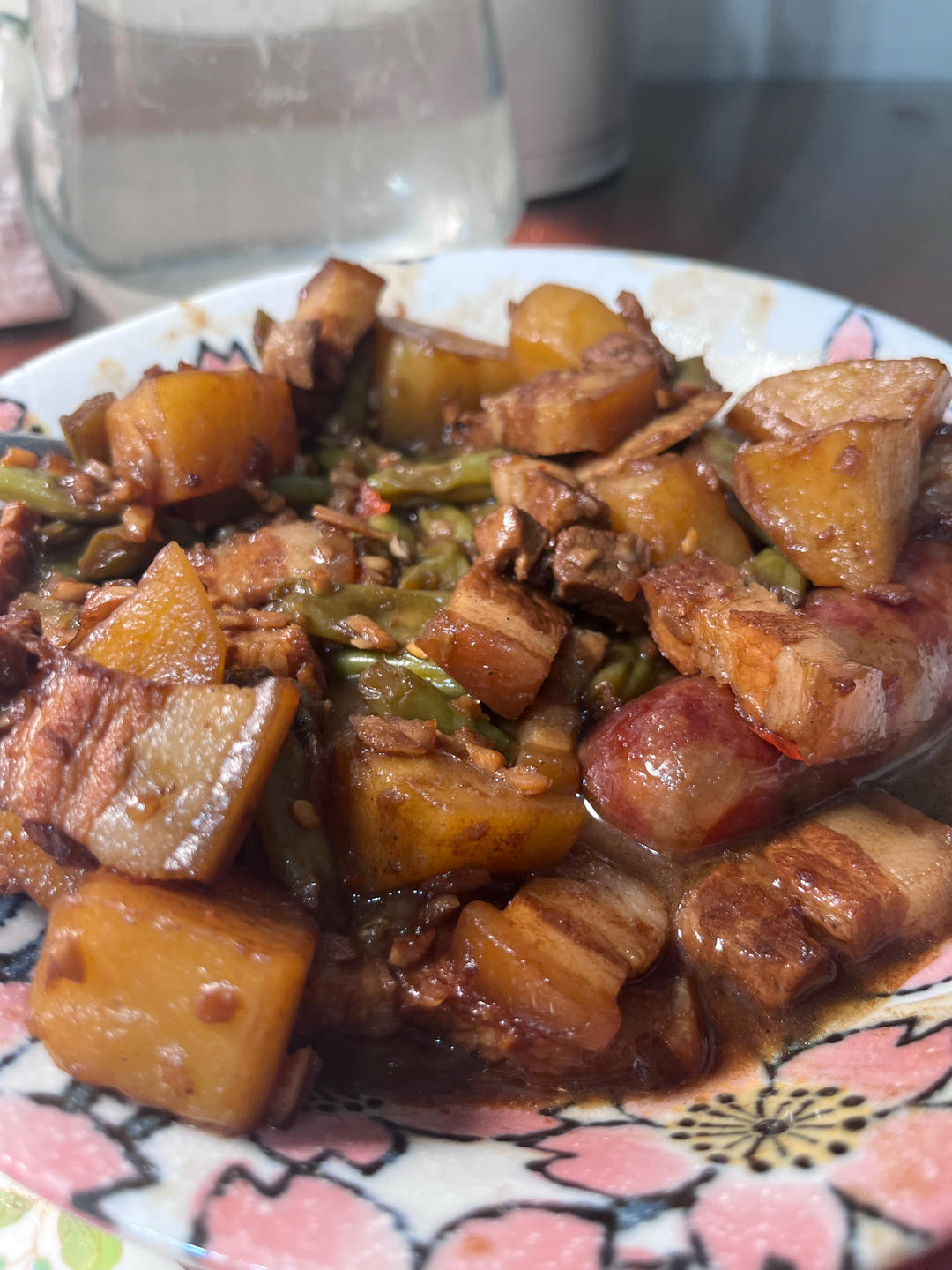 豆角炖肉炖土豆