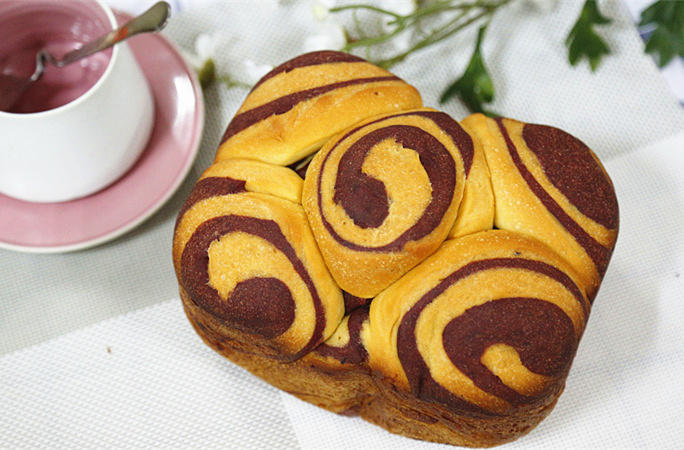 面包机做彩色面包的方法（可可双色吐司）的做法