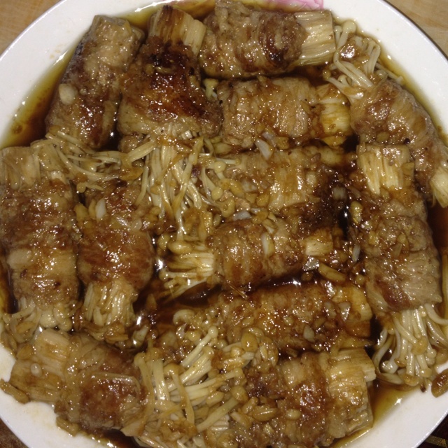 肥牛金针菇卷