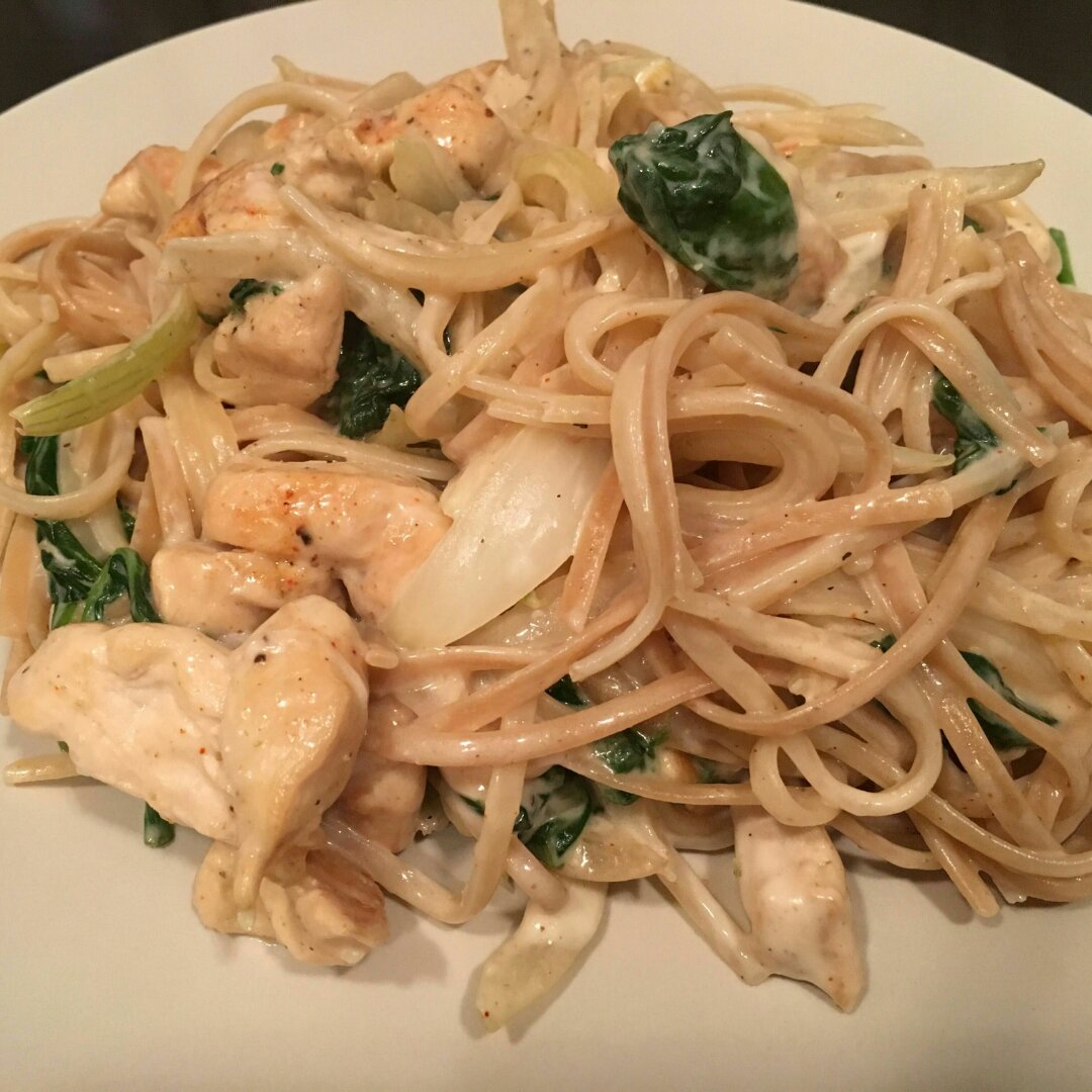 奶油蘑菇菠菜意大利面