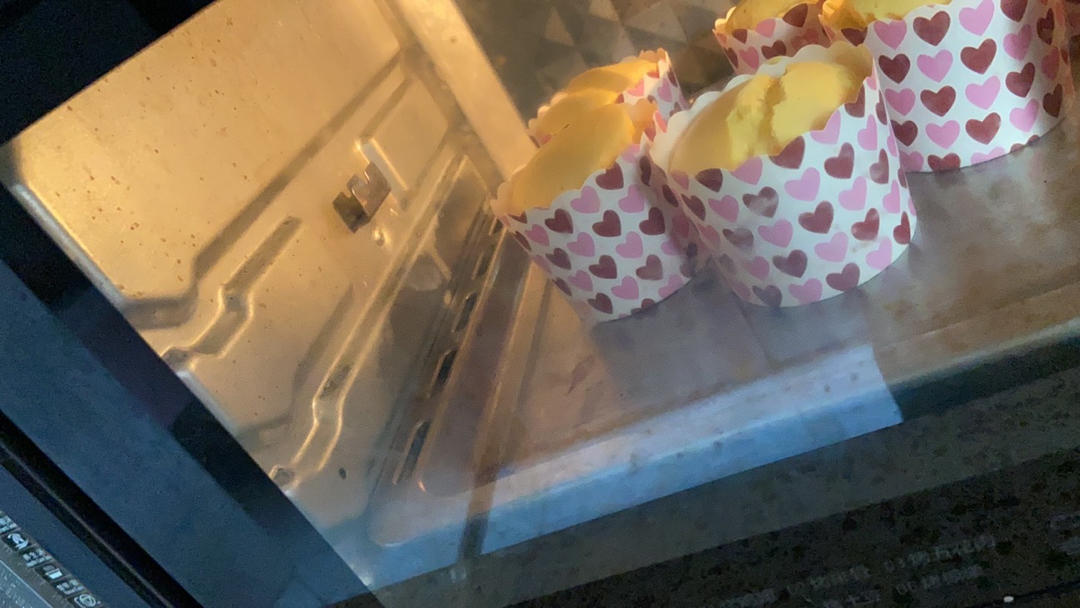 凉了也不回缩的戚风纸杯蛋糕🍰超级绵软 适合宝宝吃哦