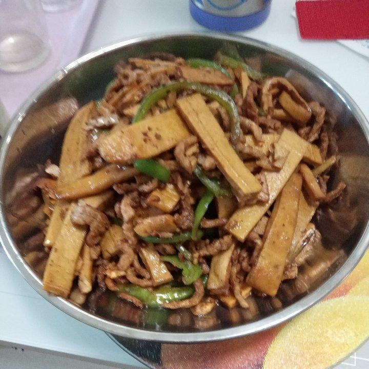 青椒肉丝炒香干