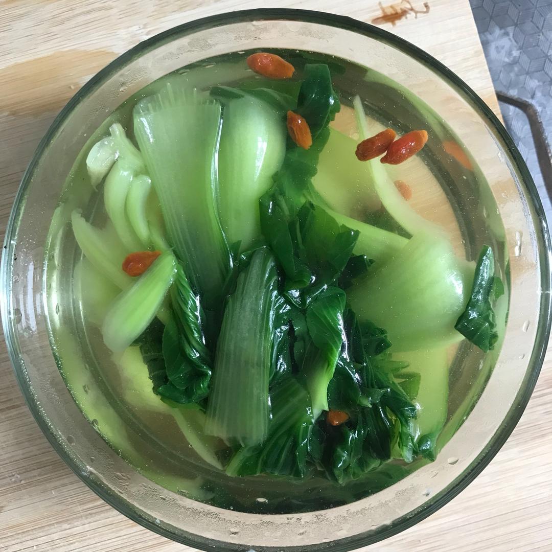 米小芮做的青菜汤