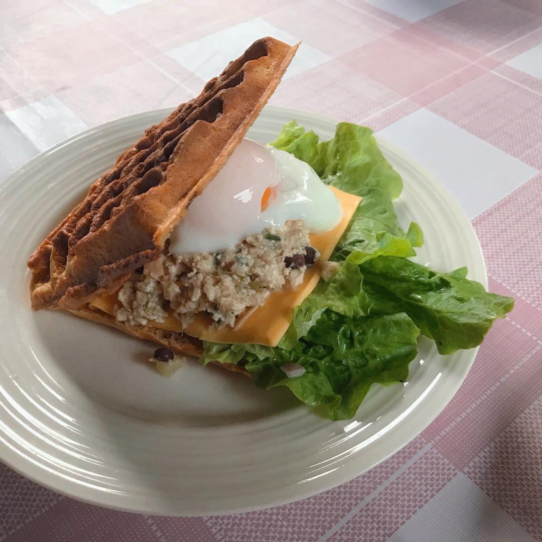 基础款隔夜发酵全麦华夫三明治【健康主食】——贫民窟吐司替代法