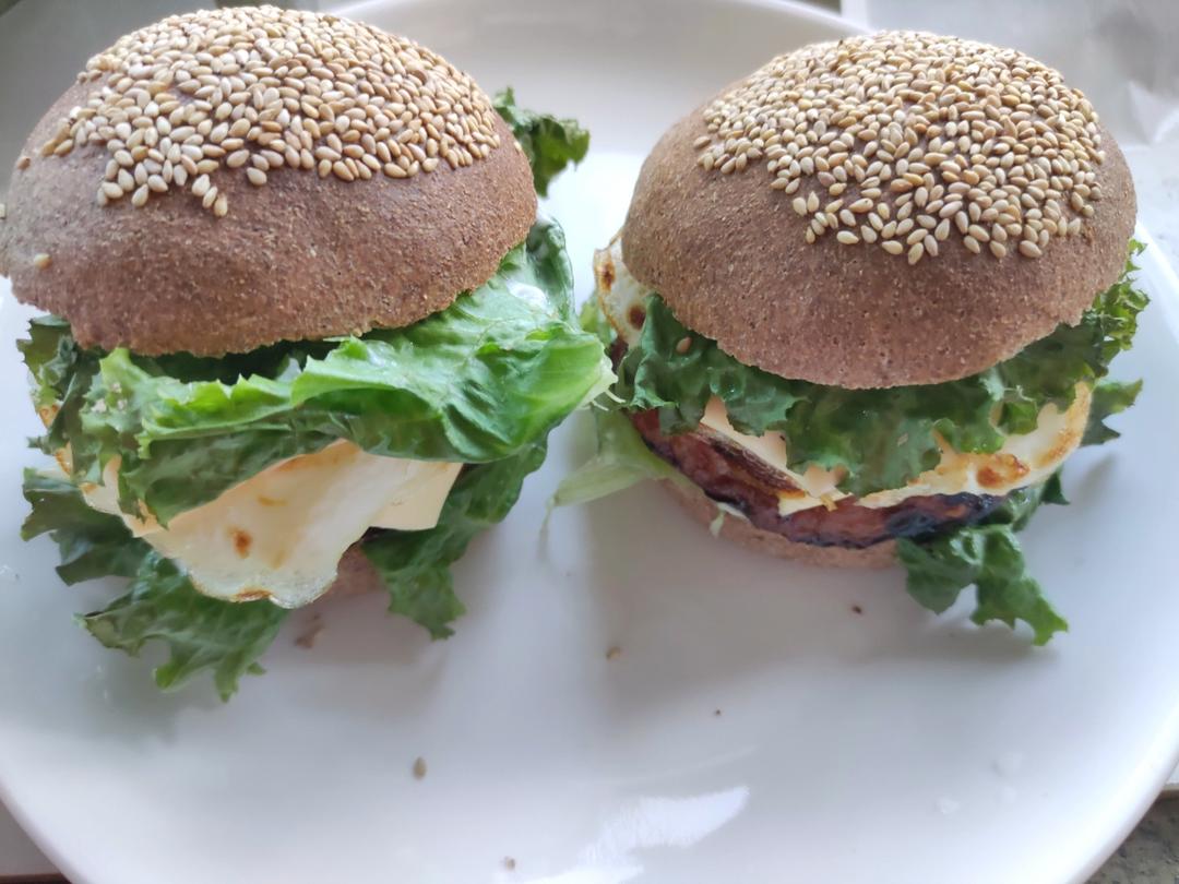 不输给牛肉的猪肉汉堡肉饼