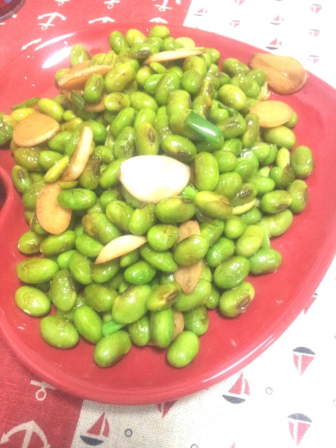 蒜香尖椒炒青豆