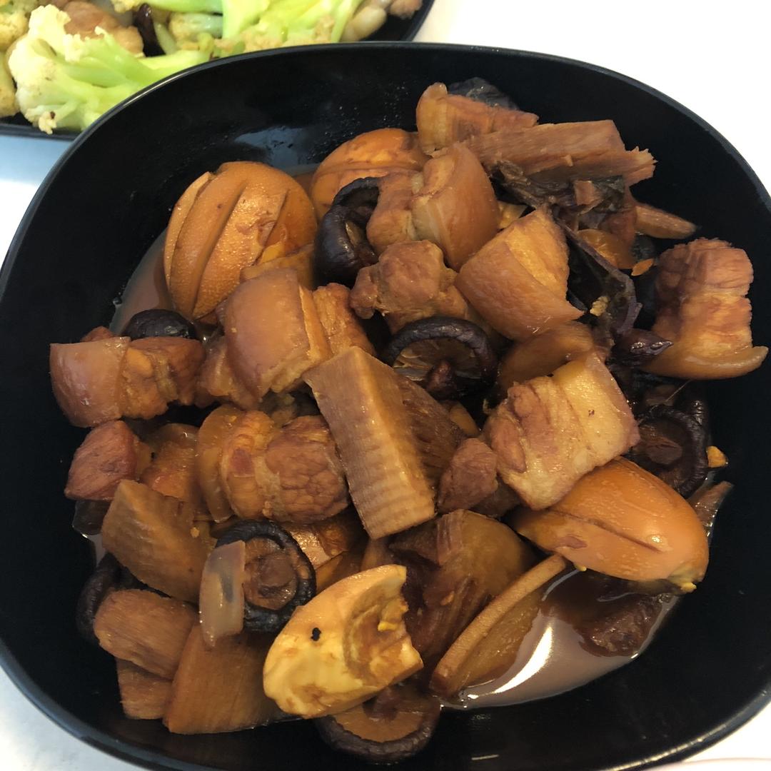 其实也不是很难的红烧肉烧蛋