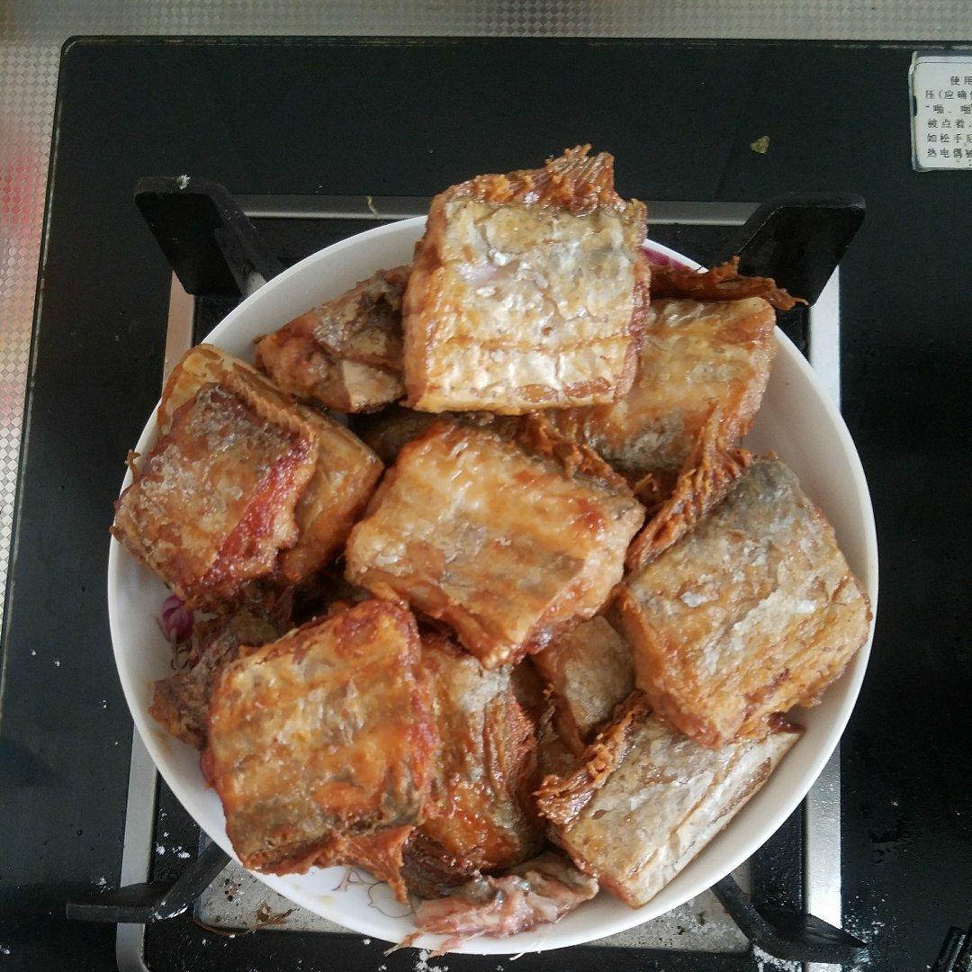 吃吃吃饭饭了做的干炸带鱼