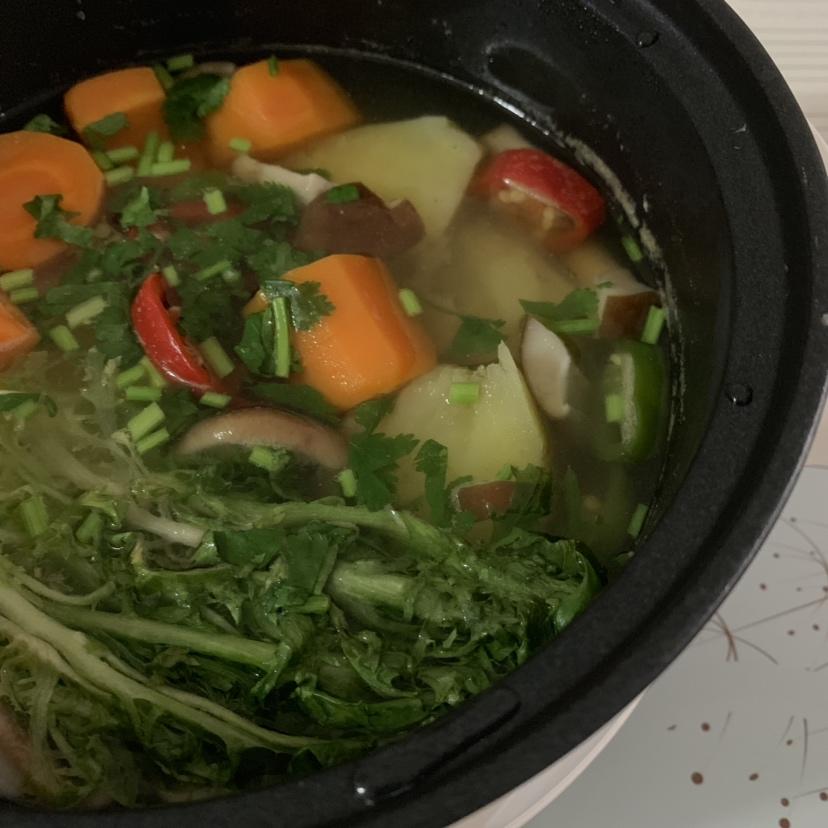 豆腐蔬菜汤（减肥餐）