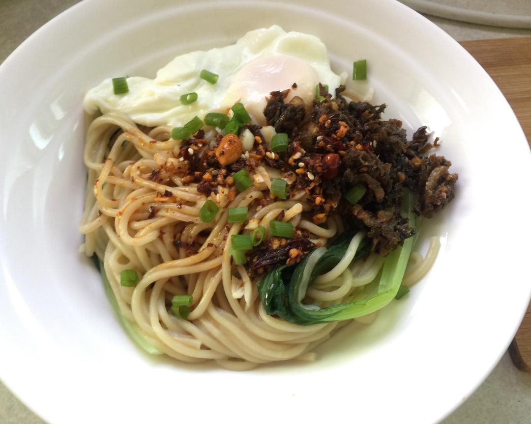 超好吃的川味拌面的做法