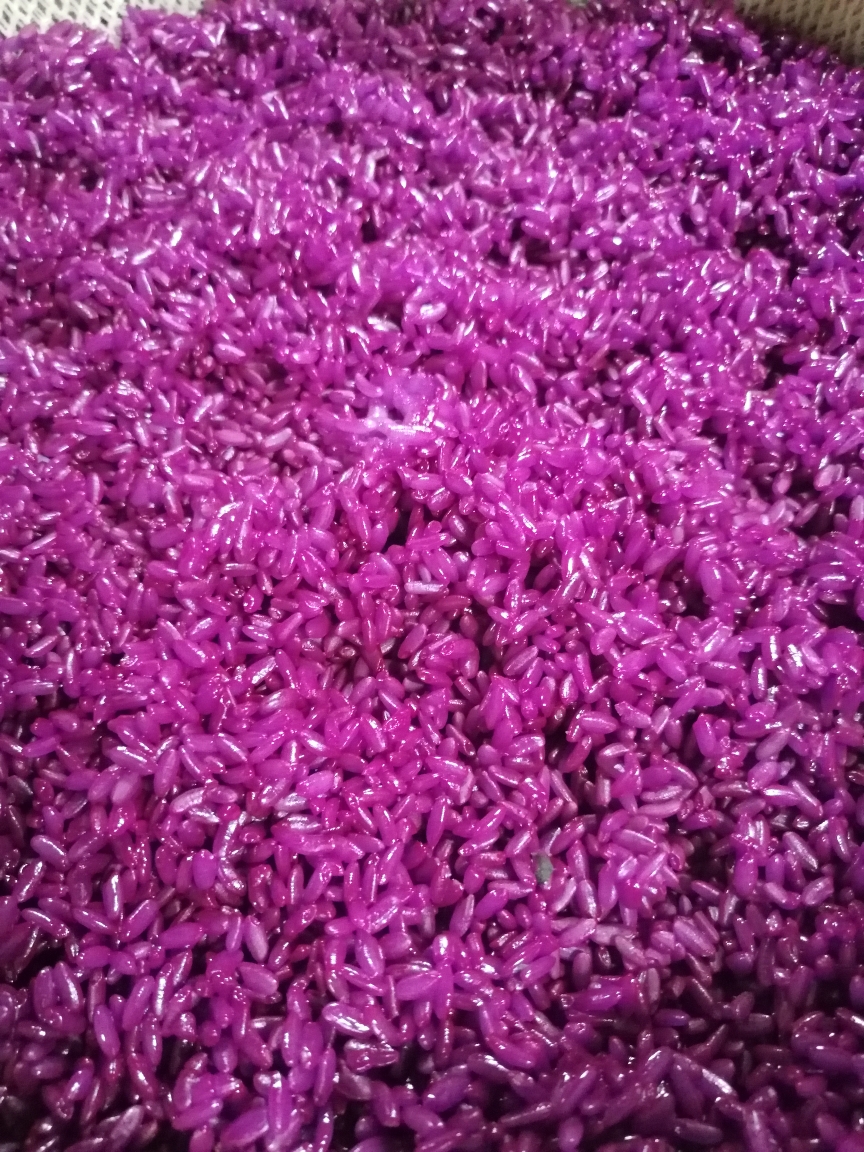 壮族三月三~紫色糯米饭（紫蓝草）的做法