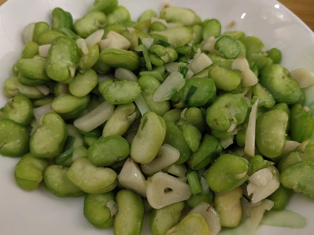 蒜香蚕豆
