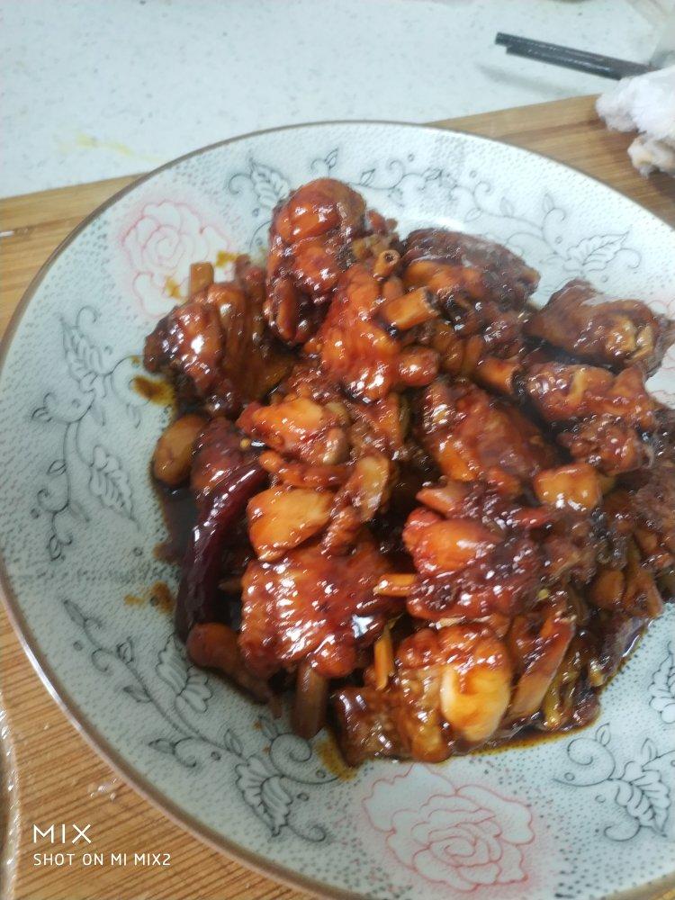 酱香风味：酱香鸭舌&酱香排骨