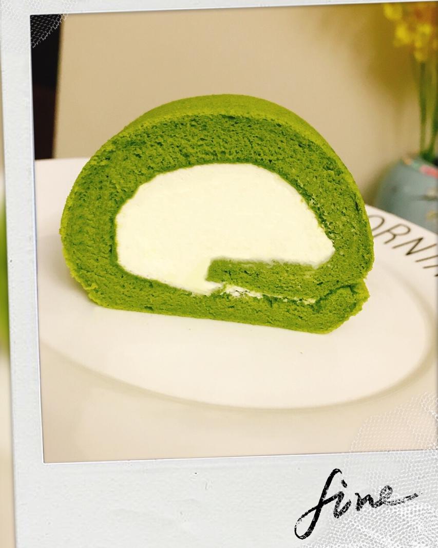 抹茶戚风蛋糕卷
