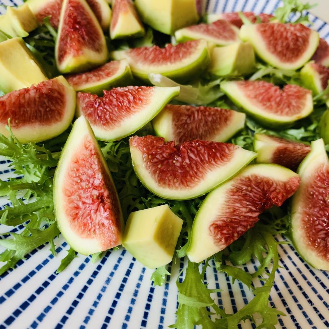 无花果色拉