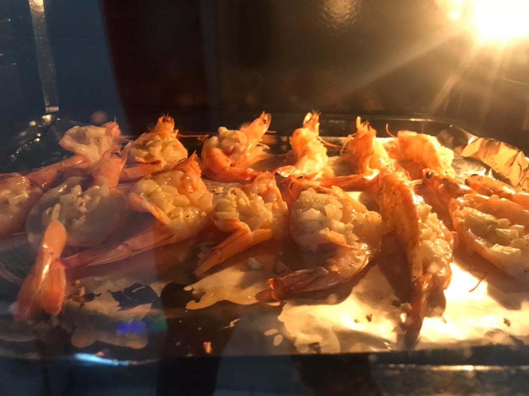 蒜蓉烤虾