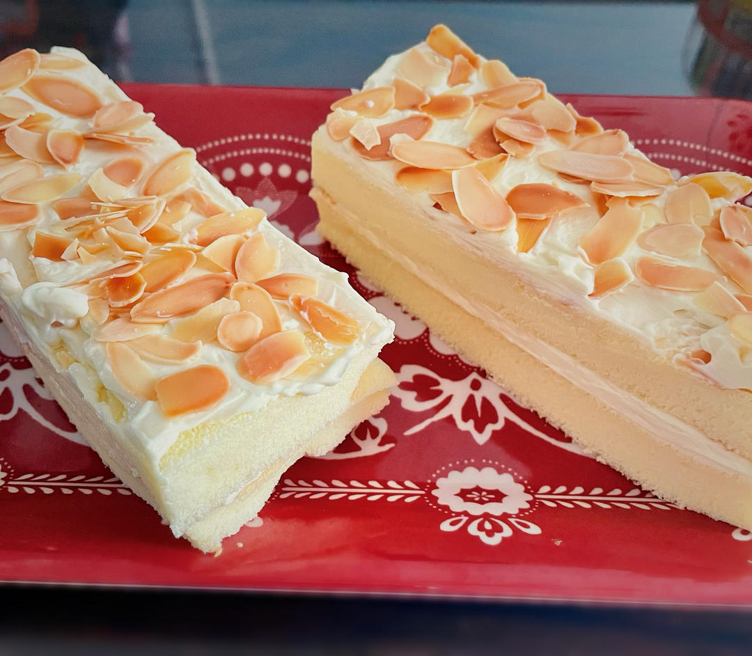 老式咸奶油蛋糕