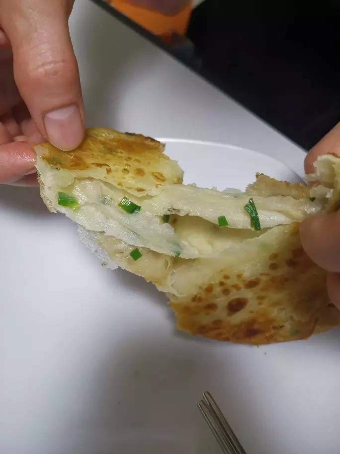 葱油饼（附外酥里嫩的技巧）