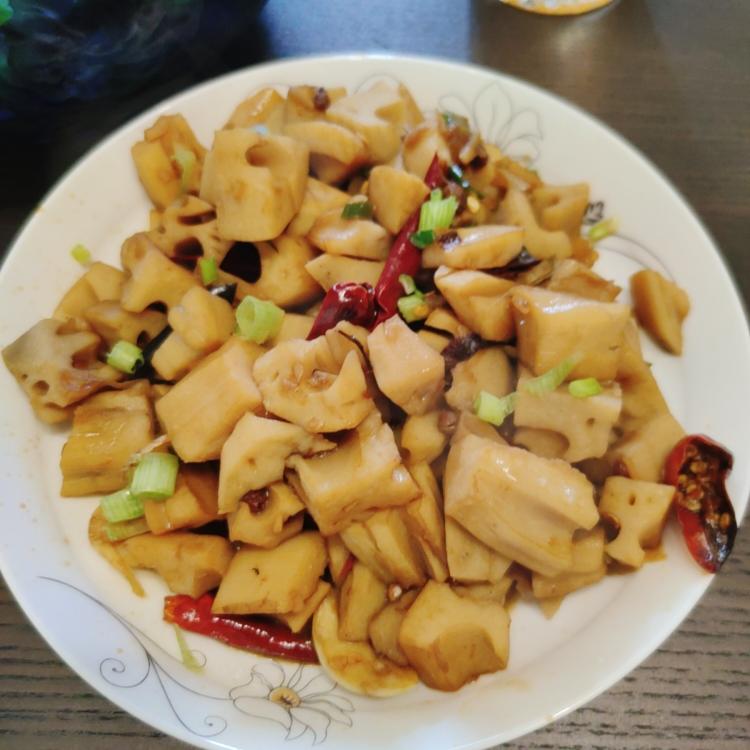 酸辣藕丁
