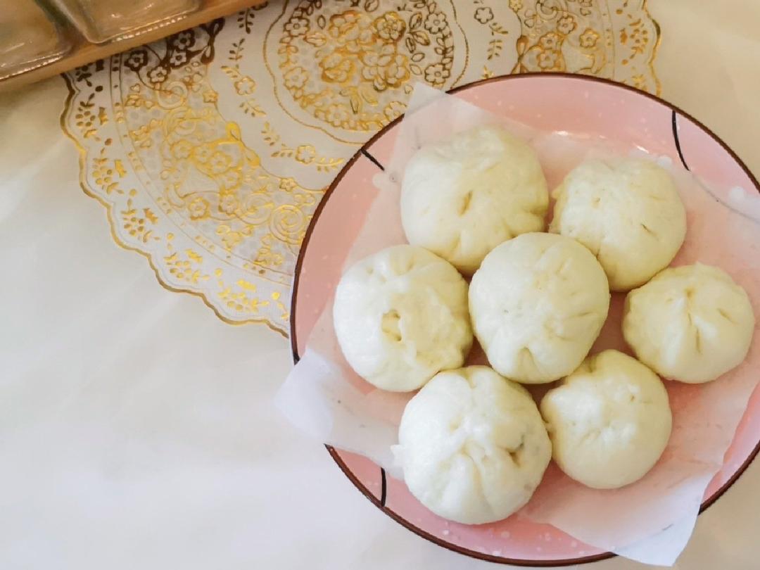 香菇肉包子