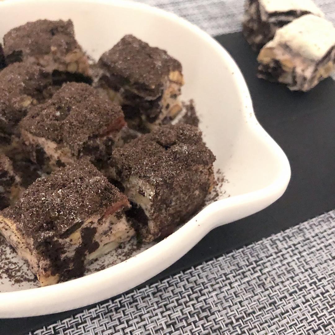 奥利奥草莓雪花酥