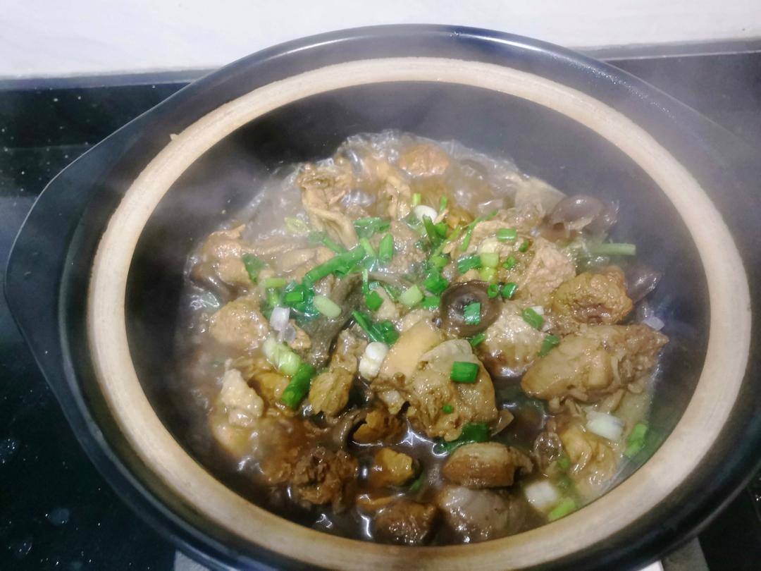 小鸡炖蘑菇
