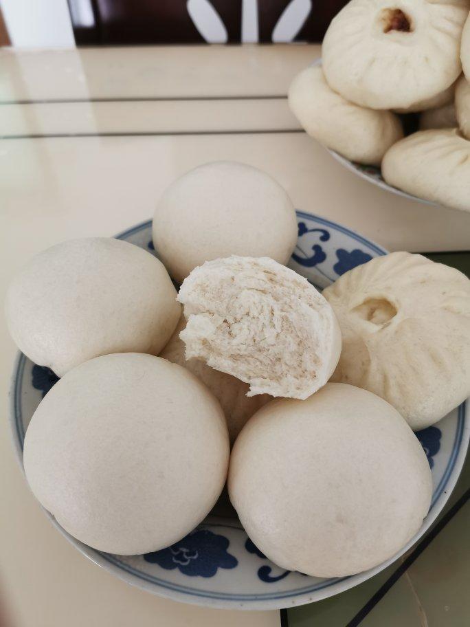 新手做馒头也能100%成功——附上非常详细的视频步骤（一次发酵法）