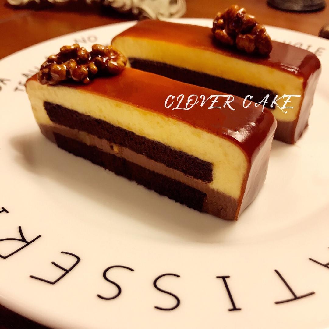 南瓜巧克力慕斯配焦糖淋面