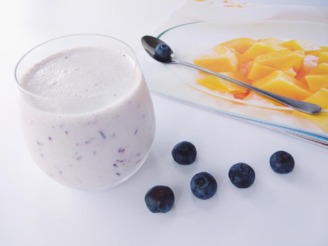夏日甜品——蓝莓酸奶