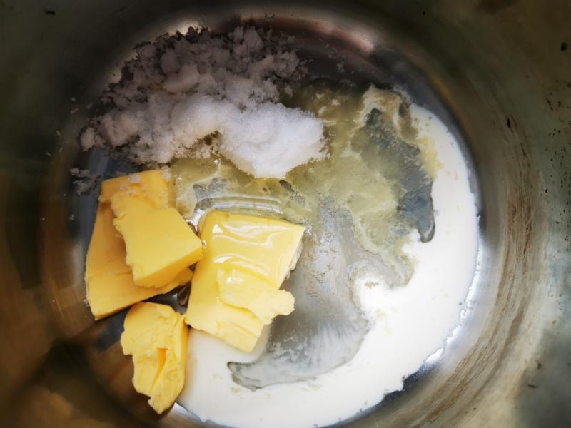 纯奶手撕吐司的做法 步骤1