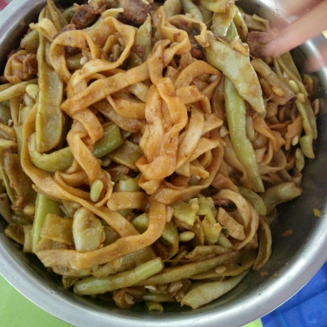 豆角焖面