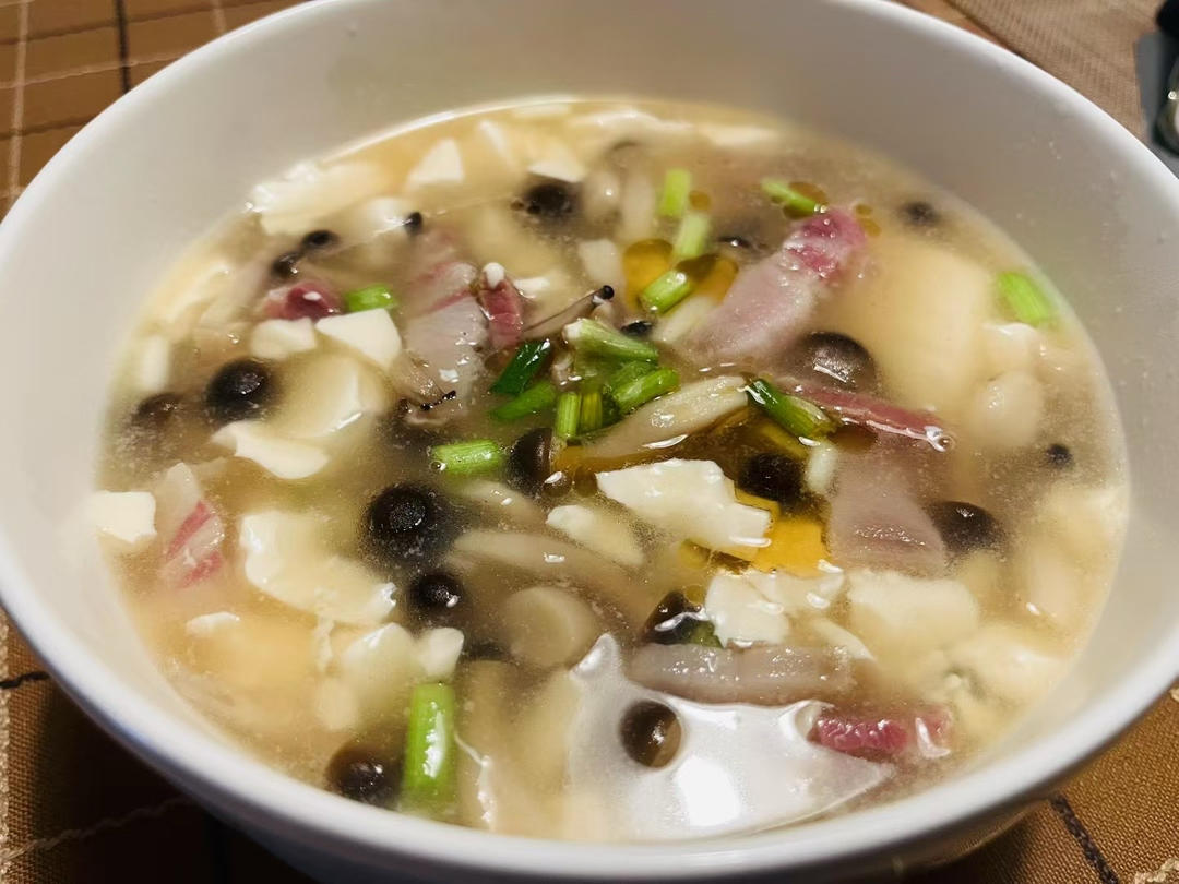 咸肉豆腐汤