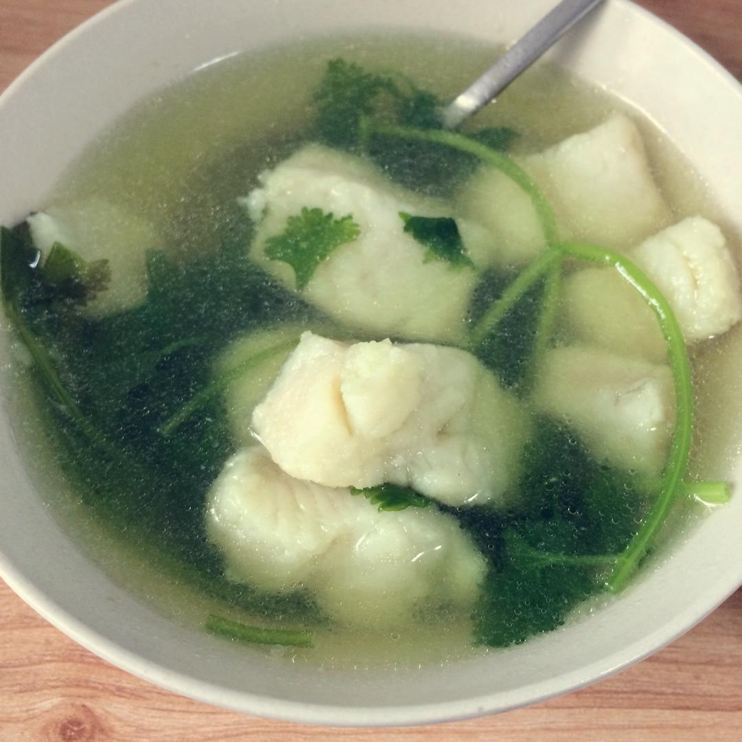 皮蛋香菜鱼片汤