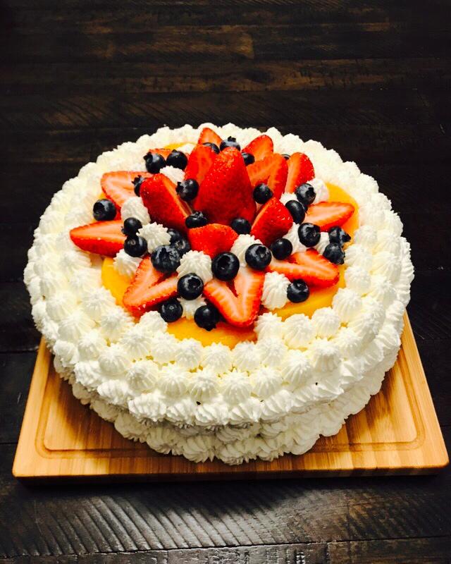 rulu做的淡奶油裱花蛋糕