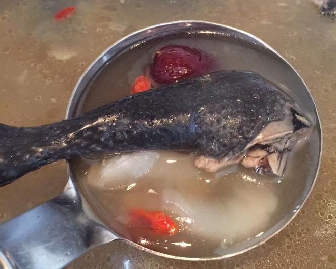 乌鸡海底椰炖汤💋香甜美味的做法
