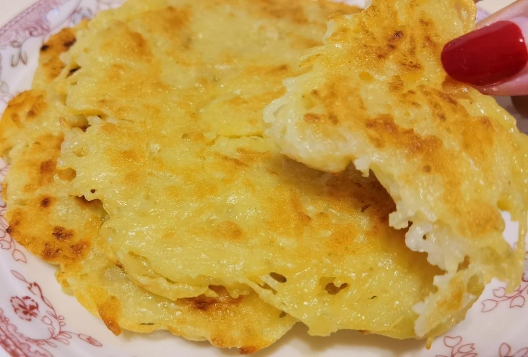 家常土豆饼 土豆丝饼电饼铛