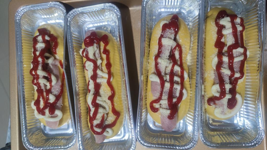 一个面团撑起一家店的台式面包—香肠面包