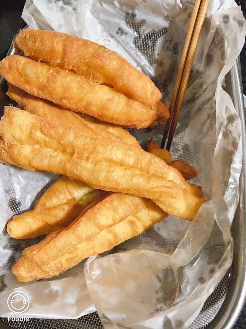 自制蓬松酥脆大油条