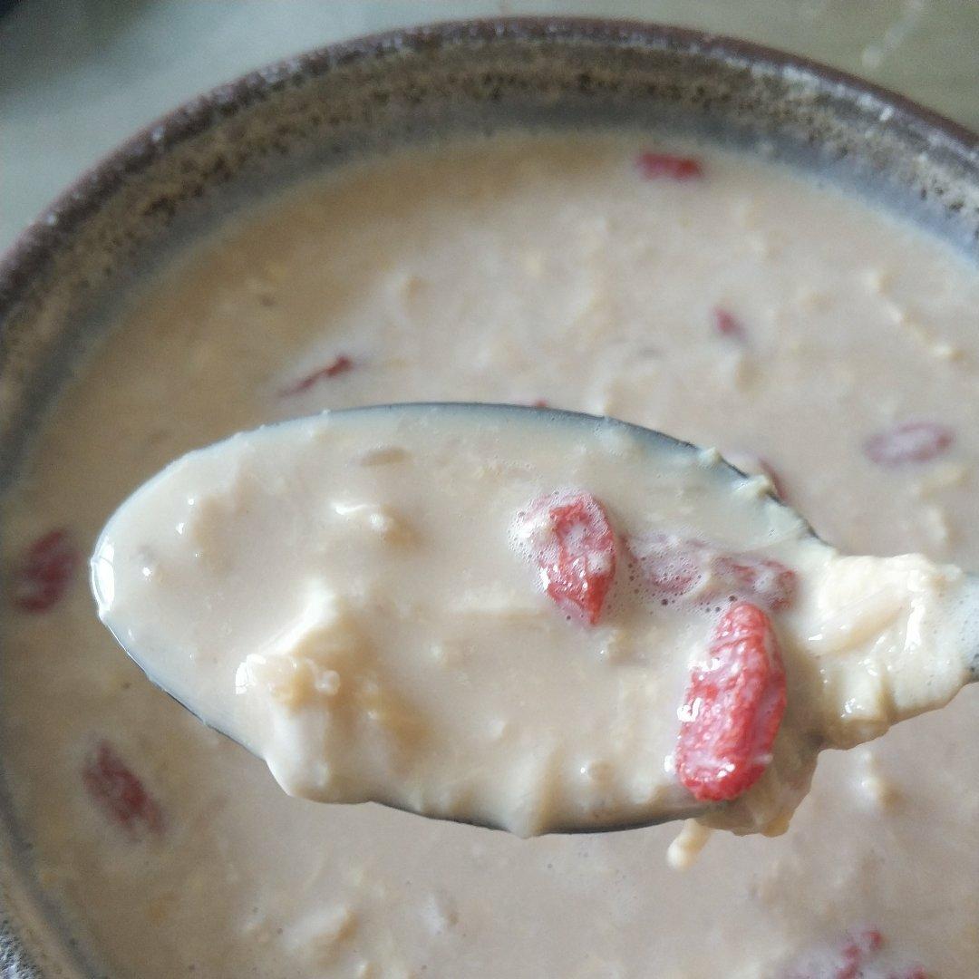 牛奶鸡蛋醪糟 冬日里最爱的甜品汤