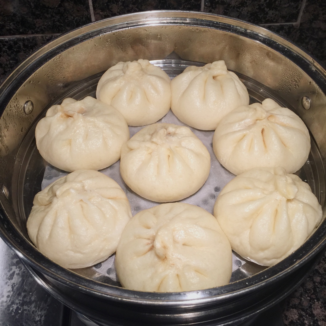 肉包子,杠杠的