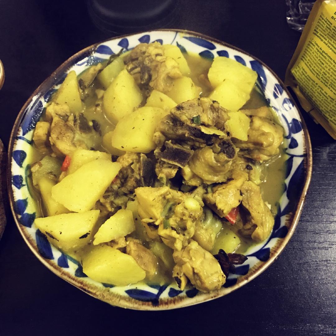 咖喱鸡块