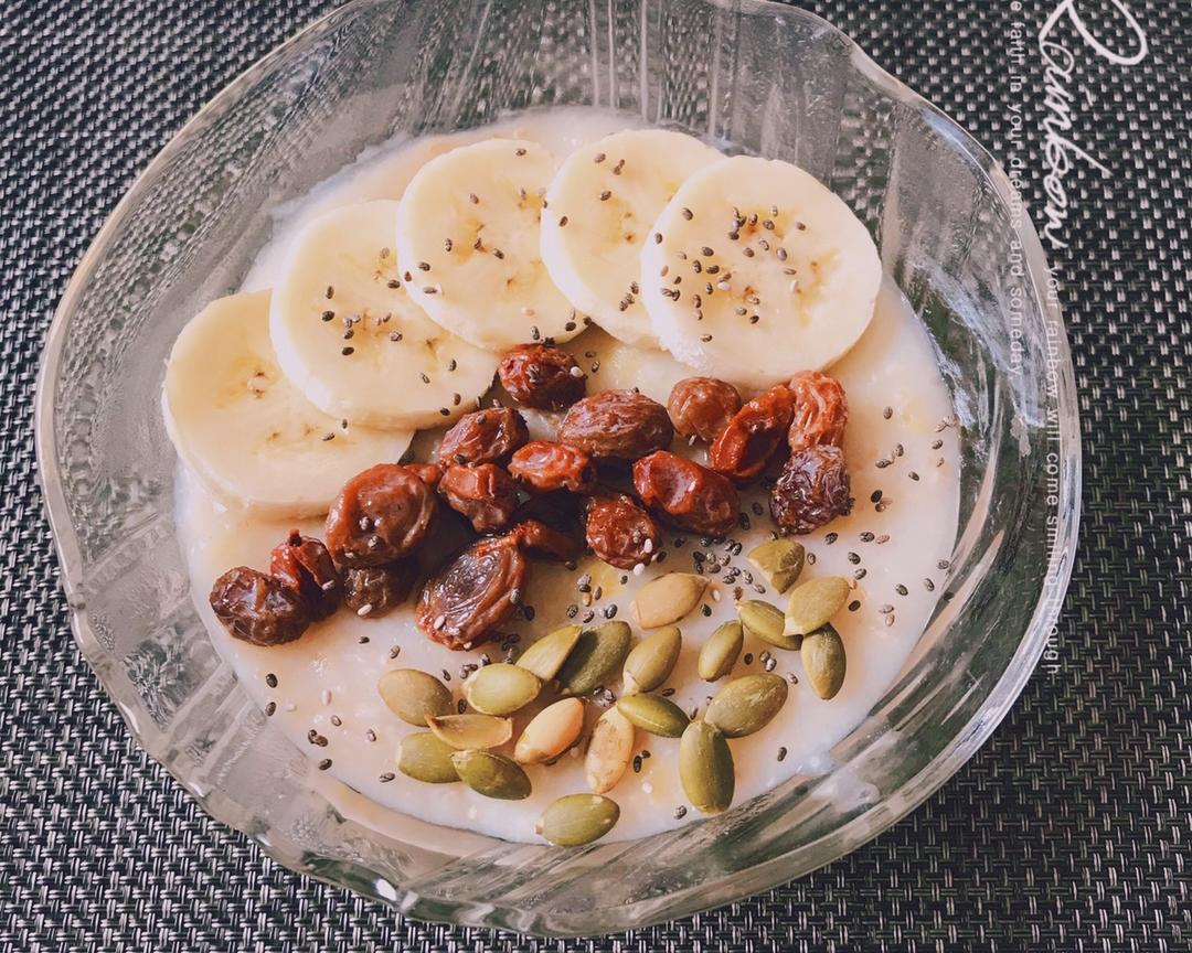 『快手营养早餐』香蕉燕麦粥的做法