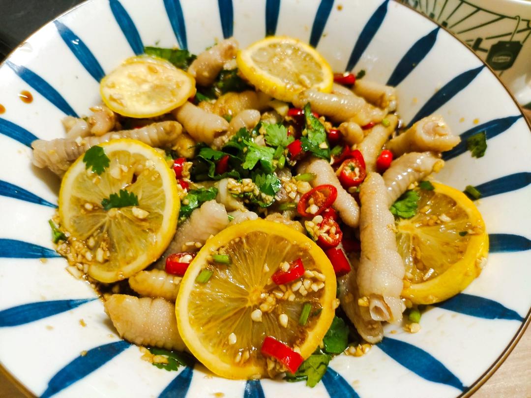 柠檬无骨酸辣凤爪