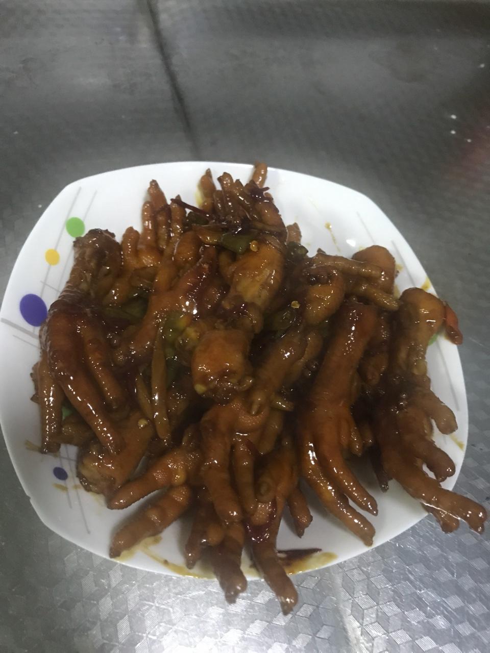 香辣烧鸡爪