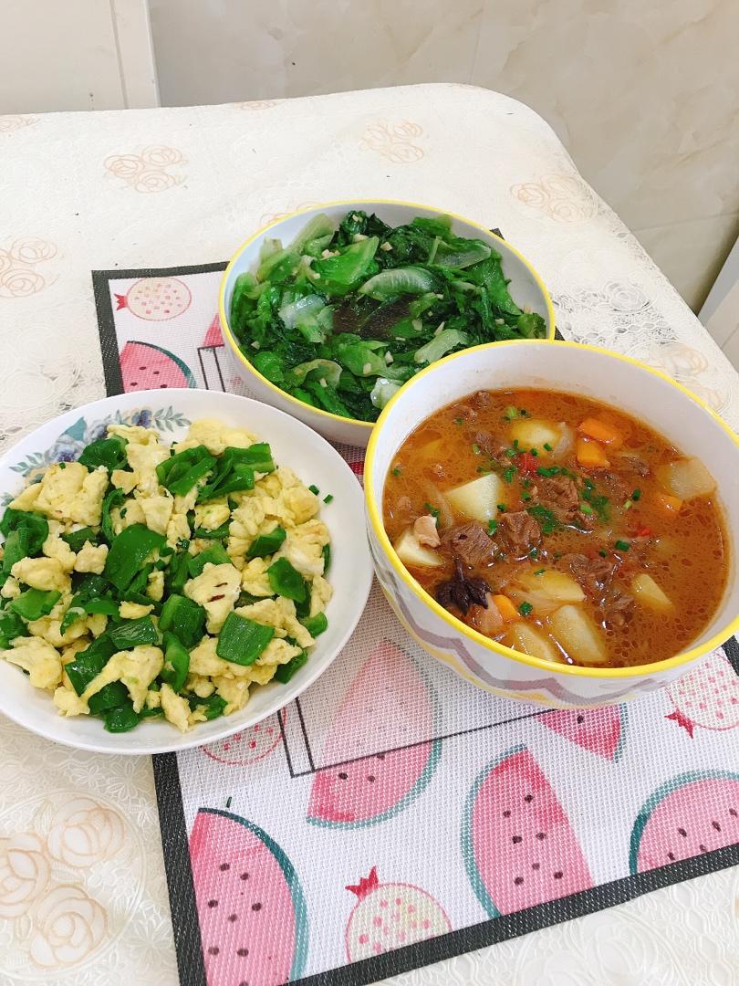 红烧牛肉土豆 （独家秘制）