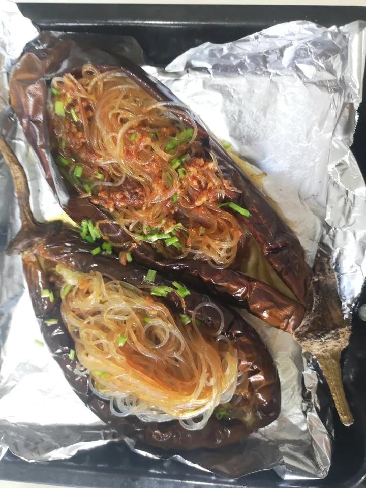CC招牌菜销魂烤茄子，百吃不厌！