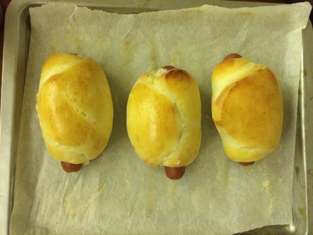 港式芝士肠仔包