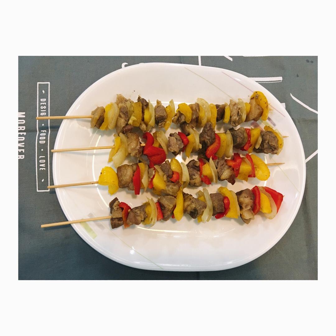 多彩牛肉串