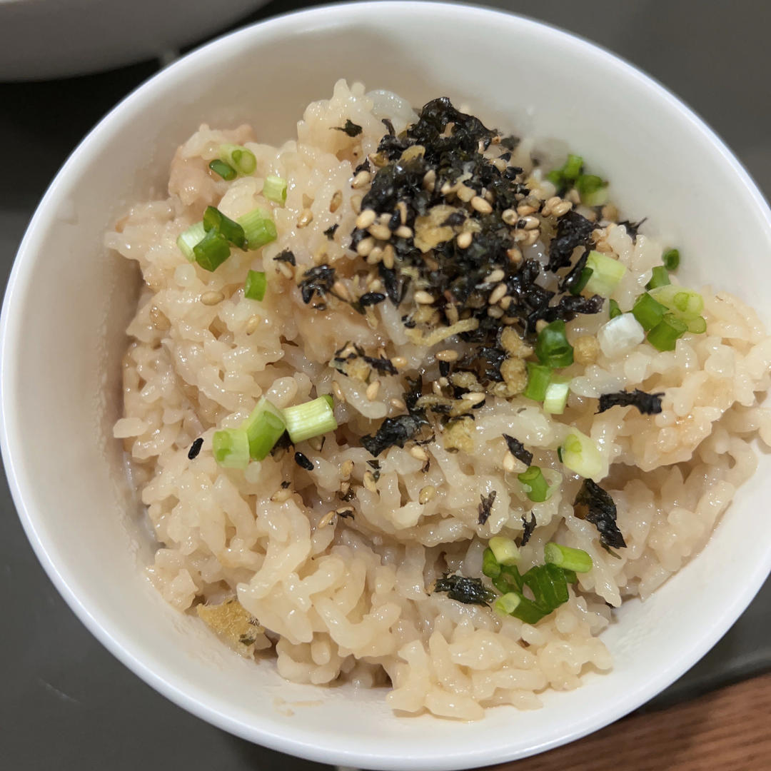 只用电饭煲的鸡肉釜饭的做法