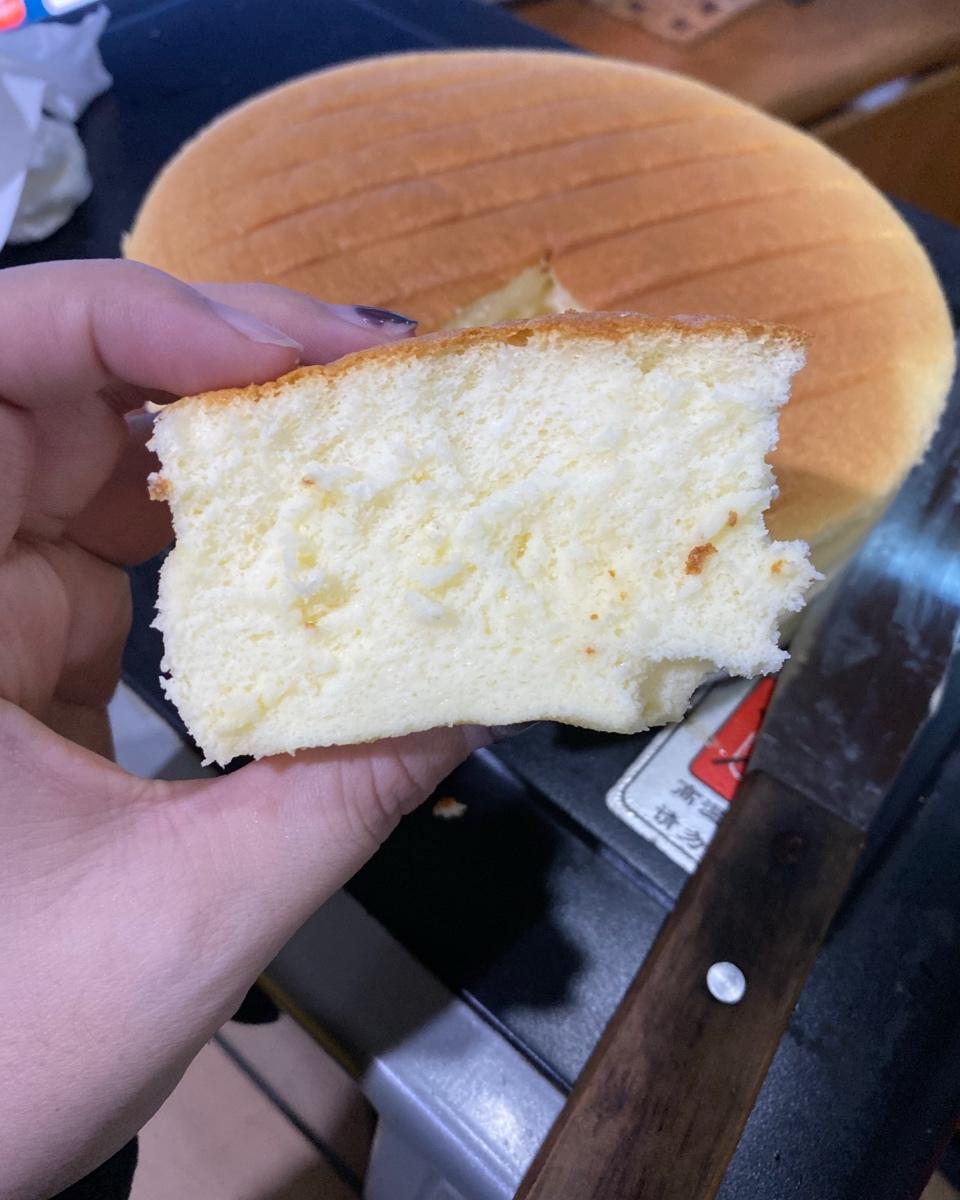 超简单懒人酸奶蛋糕(简易版烤箱/电饭锅)